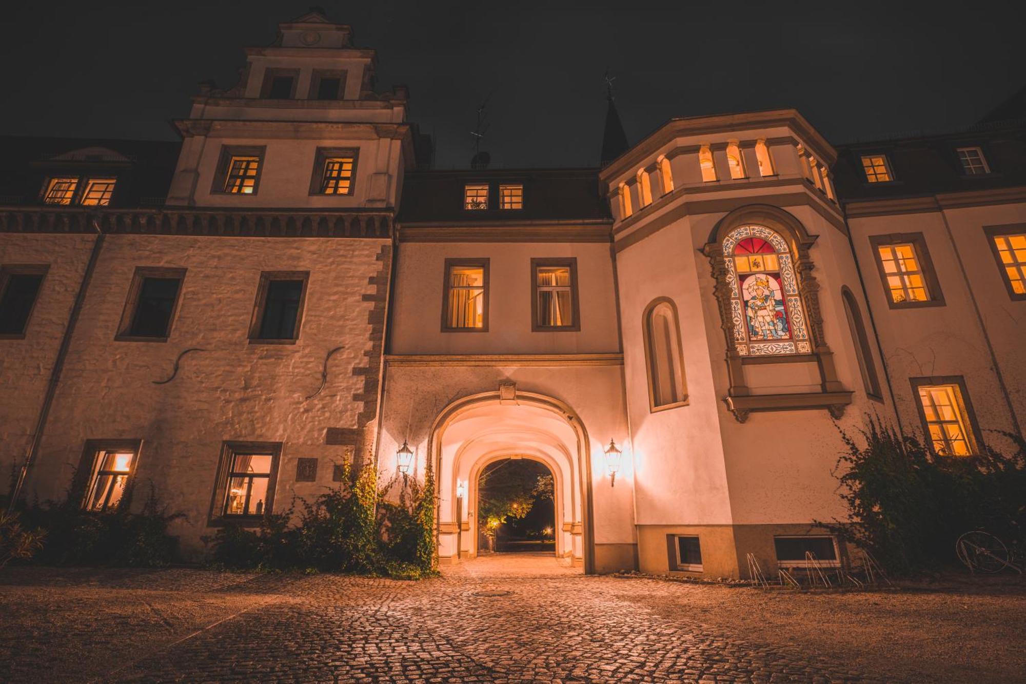 Hotel Schloss Schkopau Extérieur photo