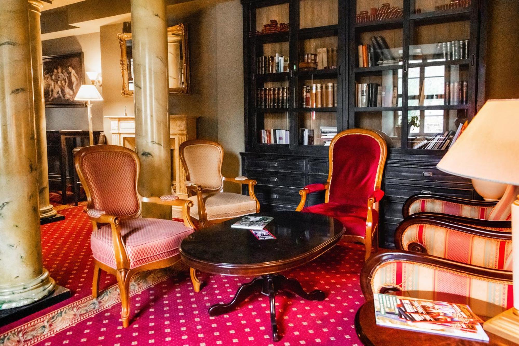 Hotel Schloss Schkopau Extérieur photo