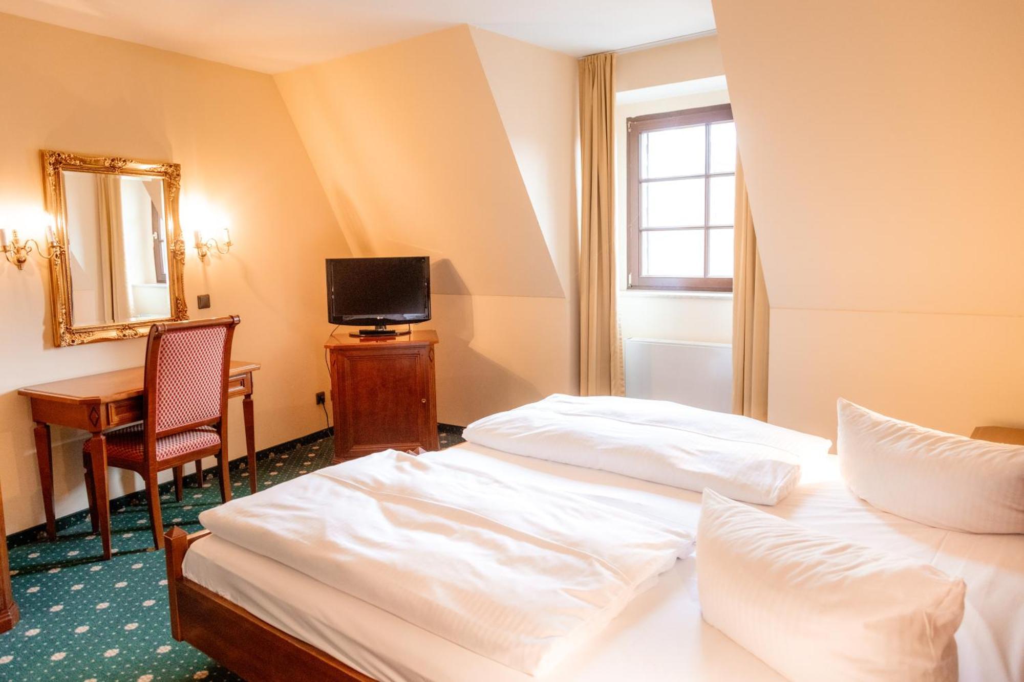 Hotel Schloss Schkopau Extérieur photo